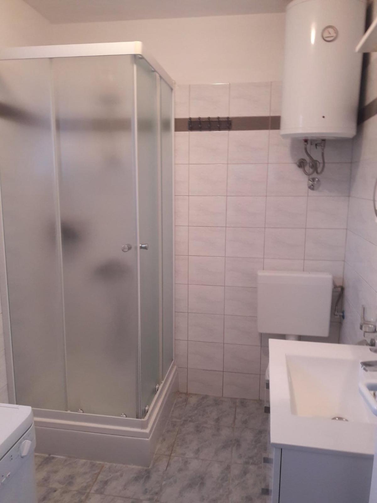 Fei Fei Apartments Račišće Szoba fotó