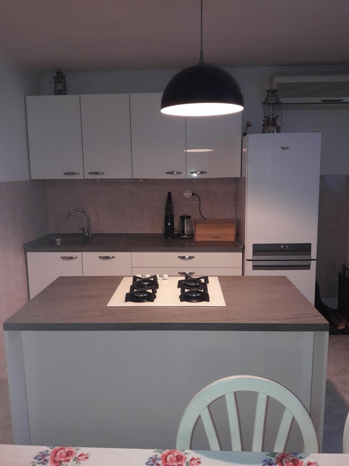 Fei Fei Apartments Račišće Szoba fotó